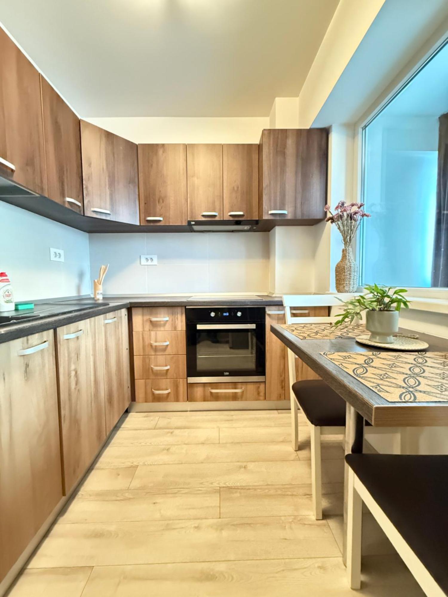 Smart Stay Studio With Free Parking Iasi Esterno foto