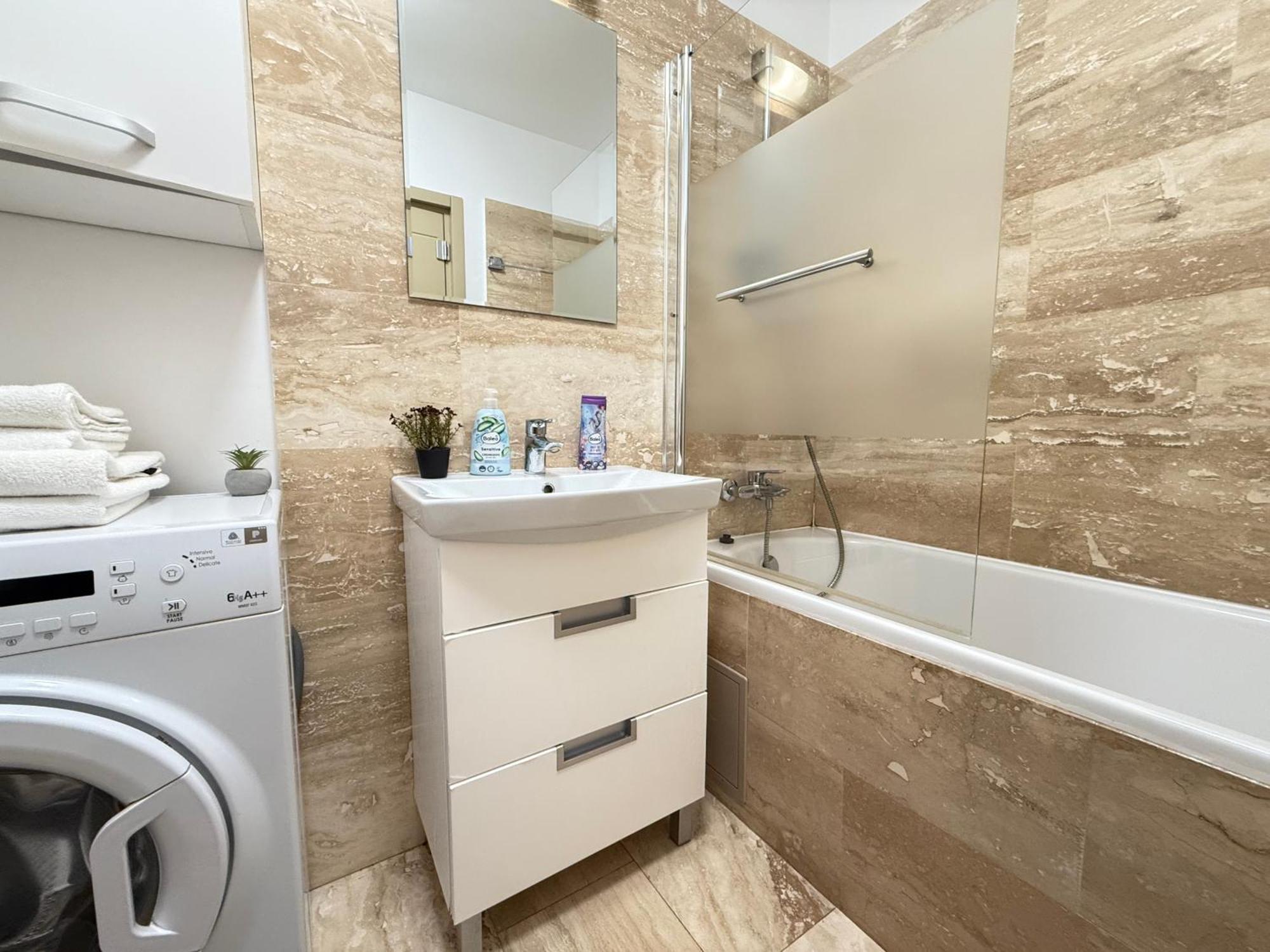 Smart Stay Studio With Free Parking Iasi Esterno foto
